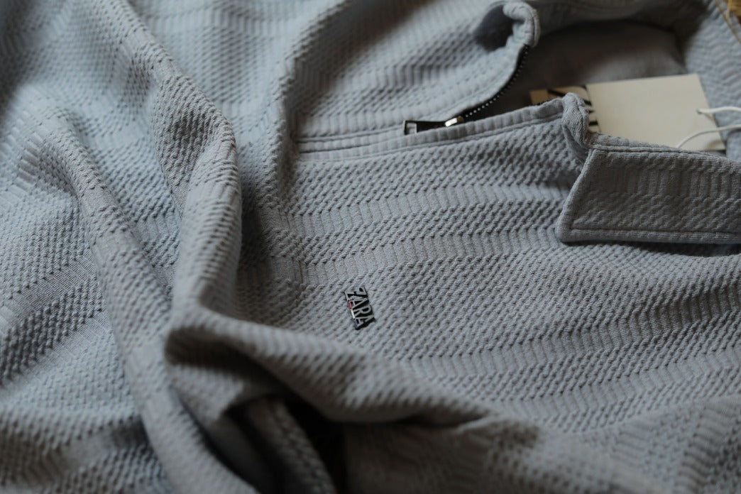 ZARA T-SHIRT
